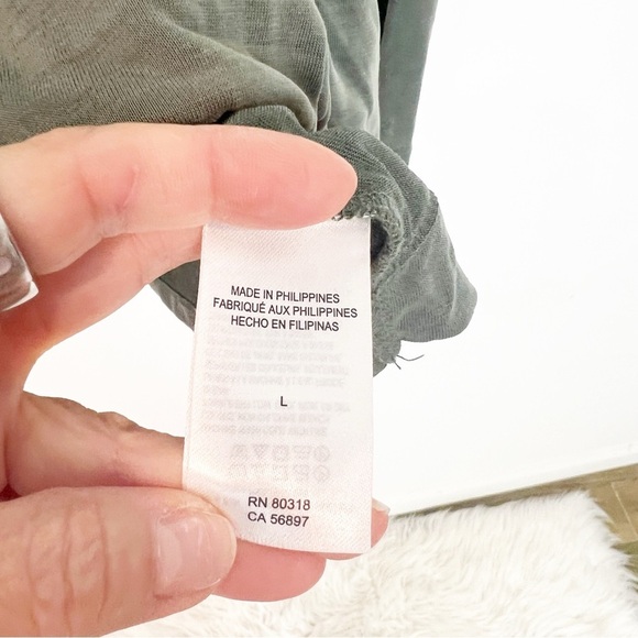 LUCKY BRAND OLIVE GREEN SURPLICE FRONT LONG SLEEVE SHIRT WOMENS SZ LARGE - Picture 8 of 10